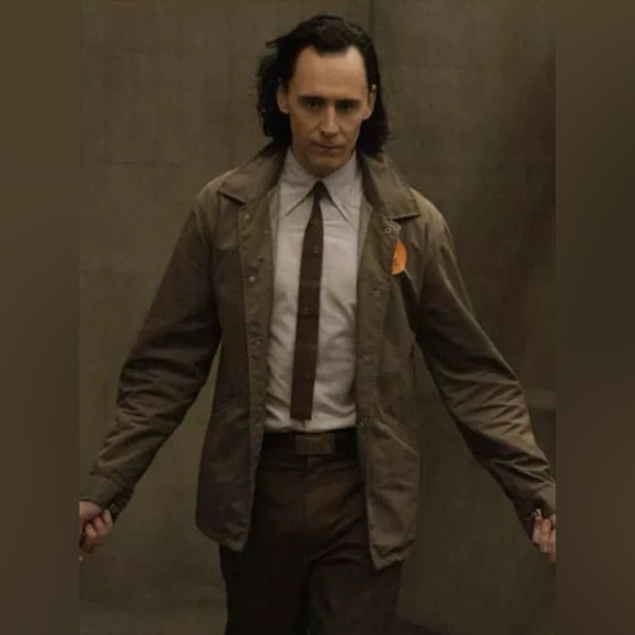 Our Universe Loki TVA Variant jacket cosplay - Picture 7 of 7